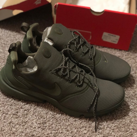 Nike Presto Fly - Picture 1 of 5